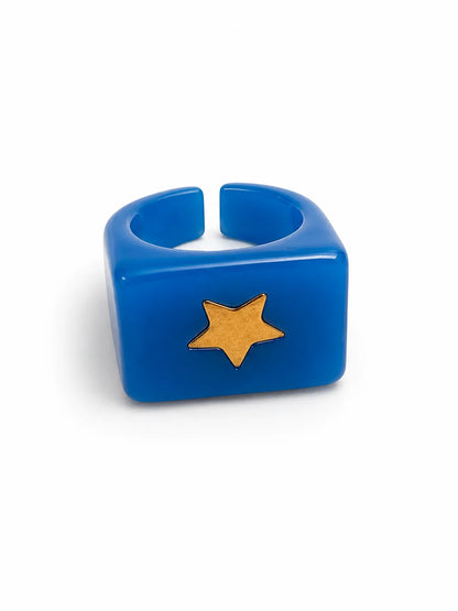 Anillo Resina Cuadrado Estrella Dorada