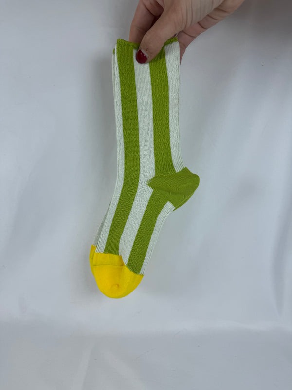 Calcetines Mujer Rayas Verde Pistacho Puntera Amarilla