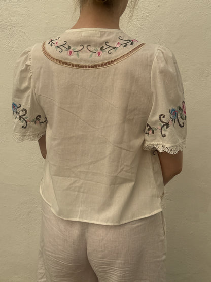 Blusa Mantel Punto de Cruz