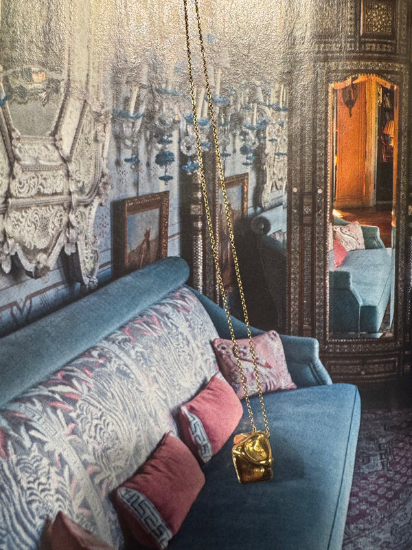 Collar Cubo o Dado Oro