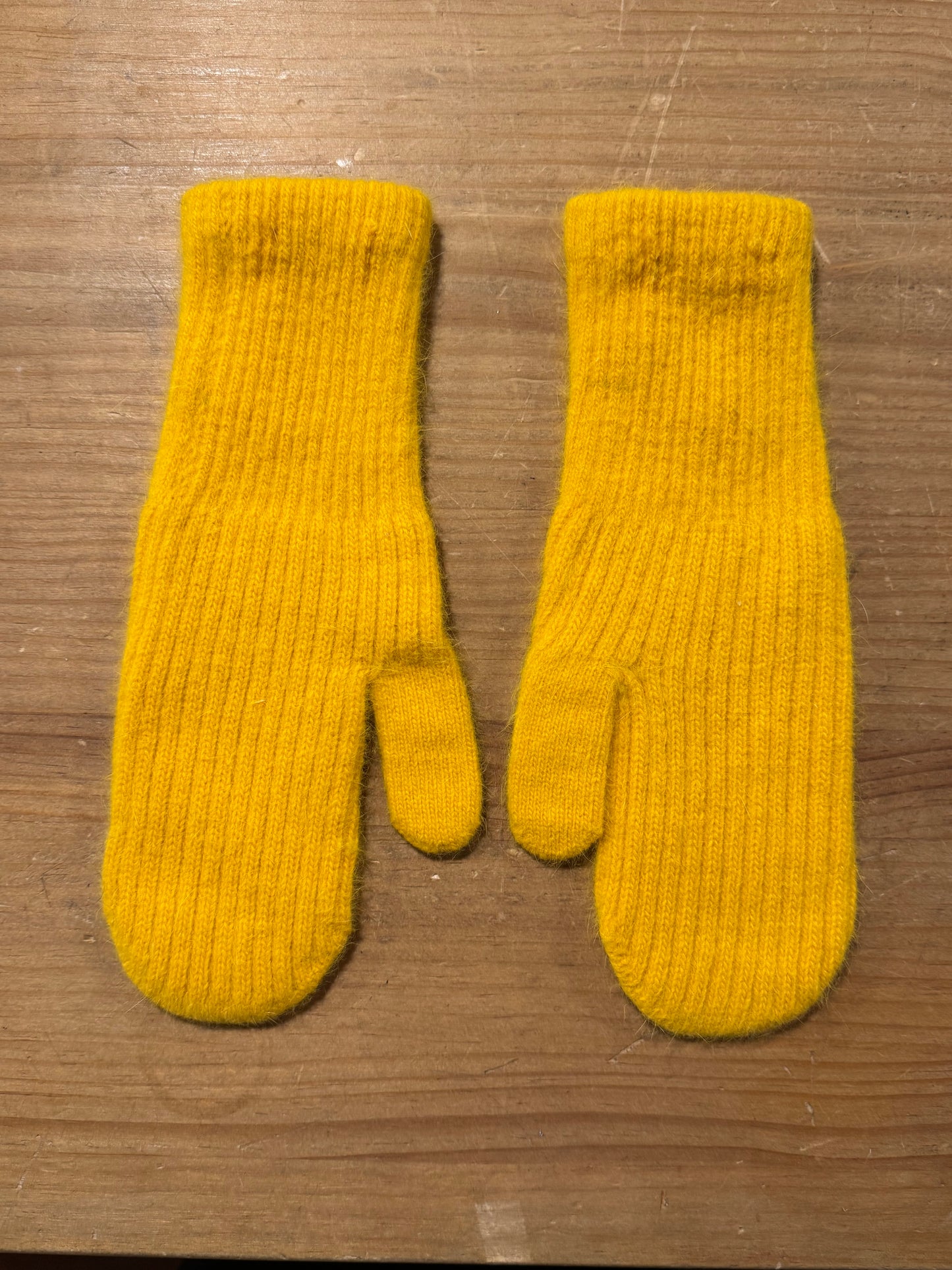 Gloves