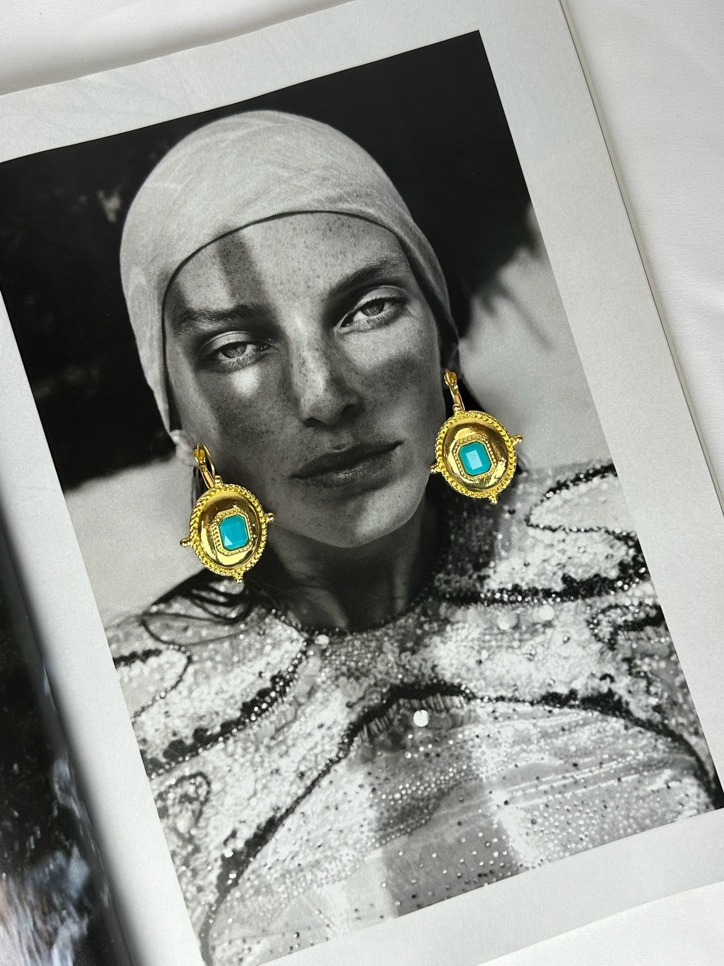 Pendientes Dorado Piedra Turquesa