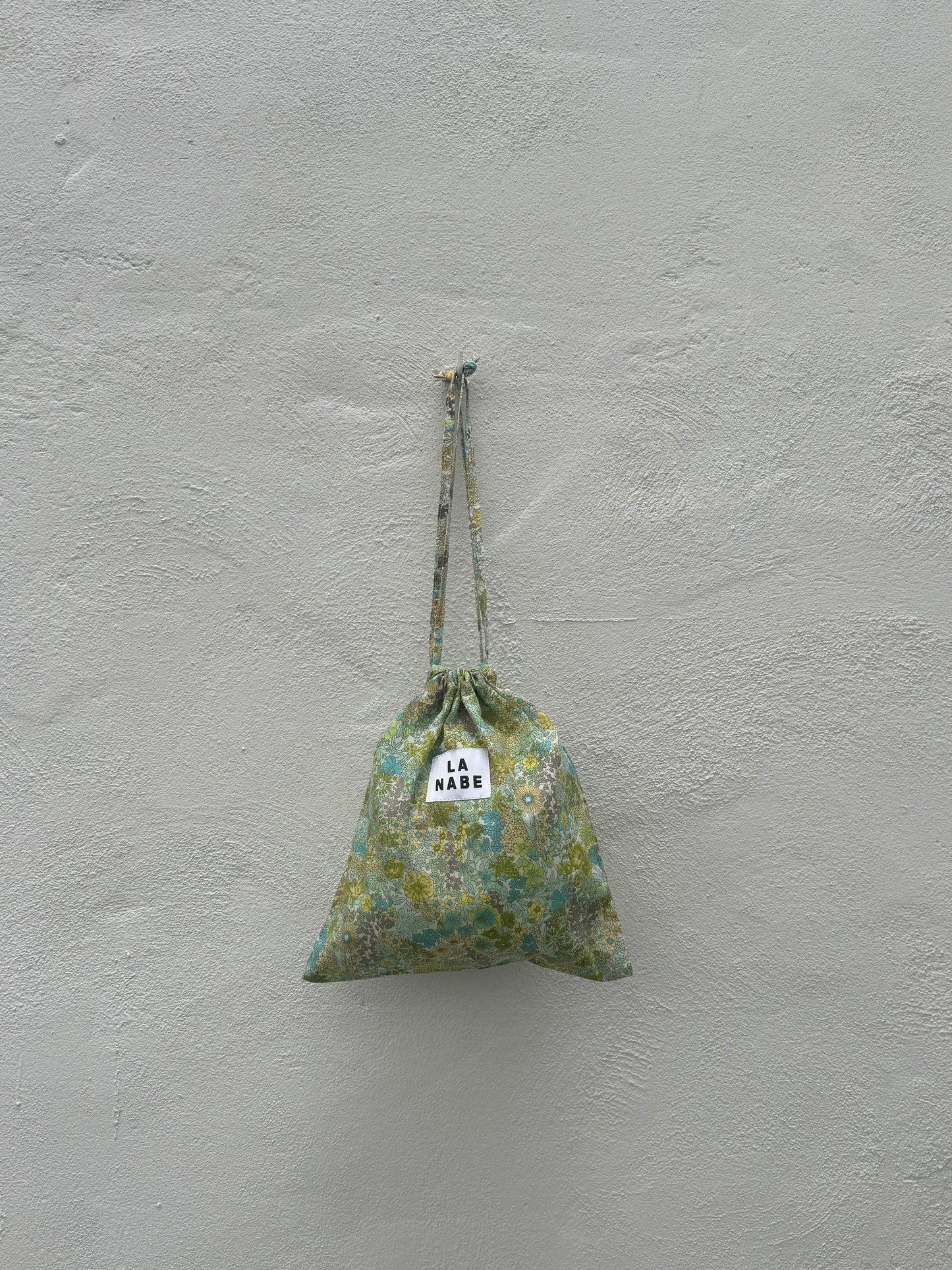 Bolsa Tela Guardapolvo Flores Liberty Verde