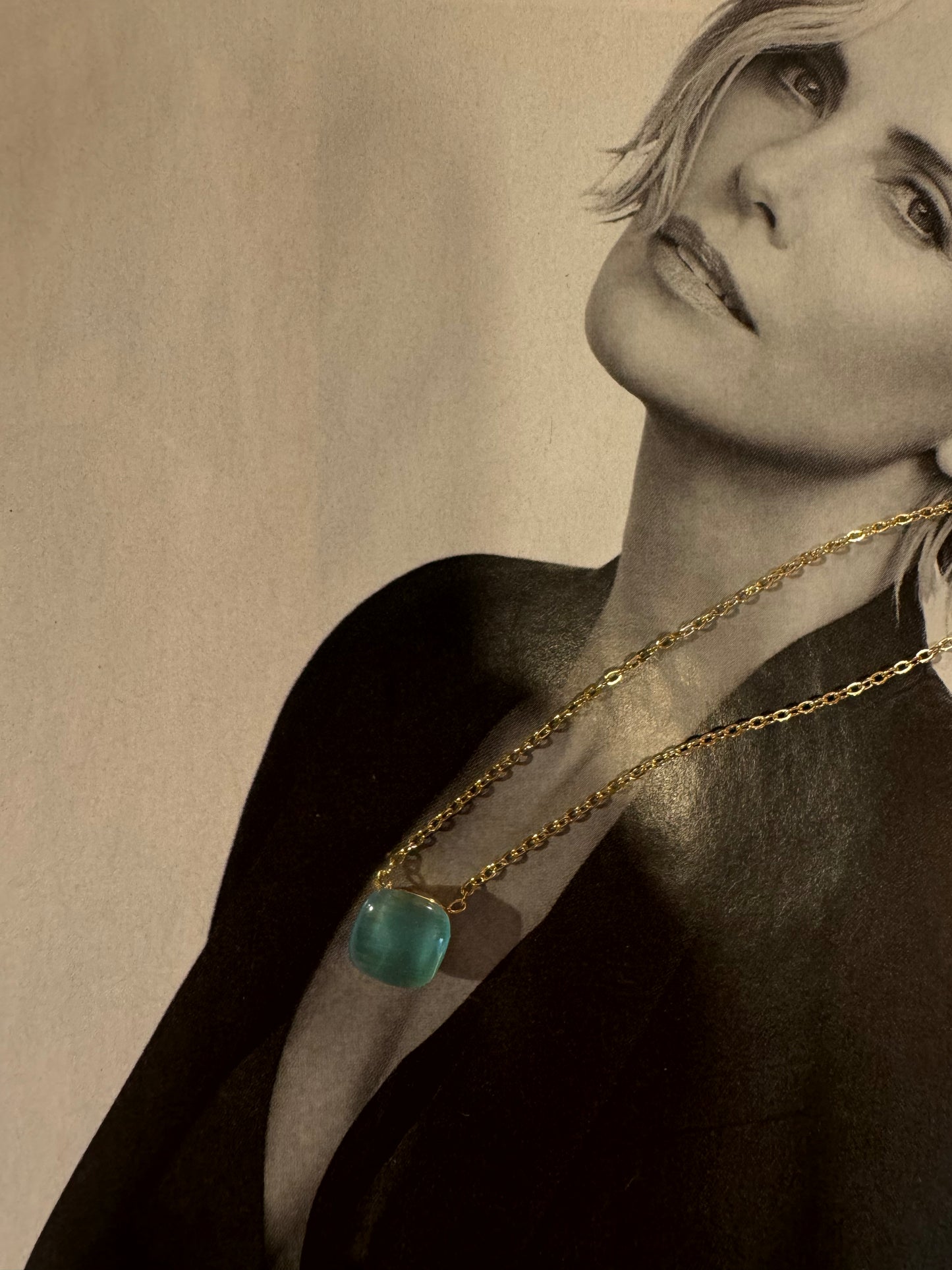 Collar Estilo Pomellato Azul Turquesa Claro