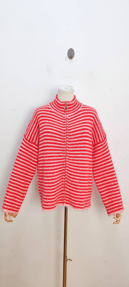 Jersey de rayas con cremallera rosa y rojo