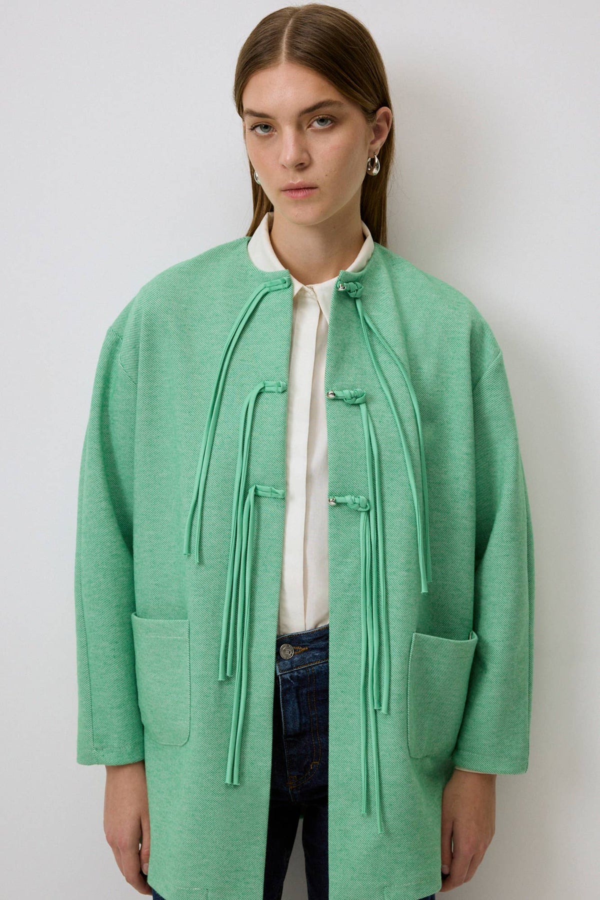 Chaqueta Verde Agua con Cordones