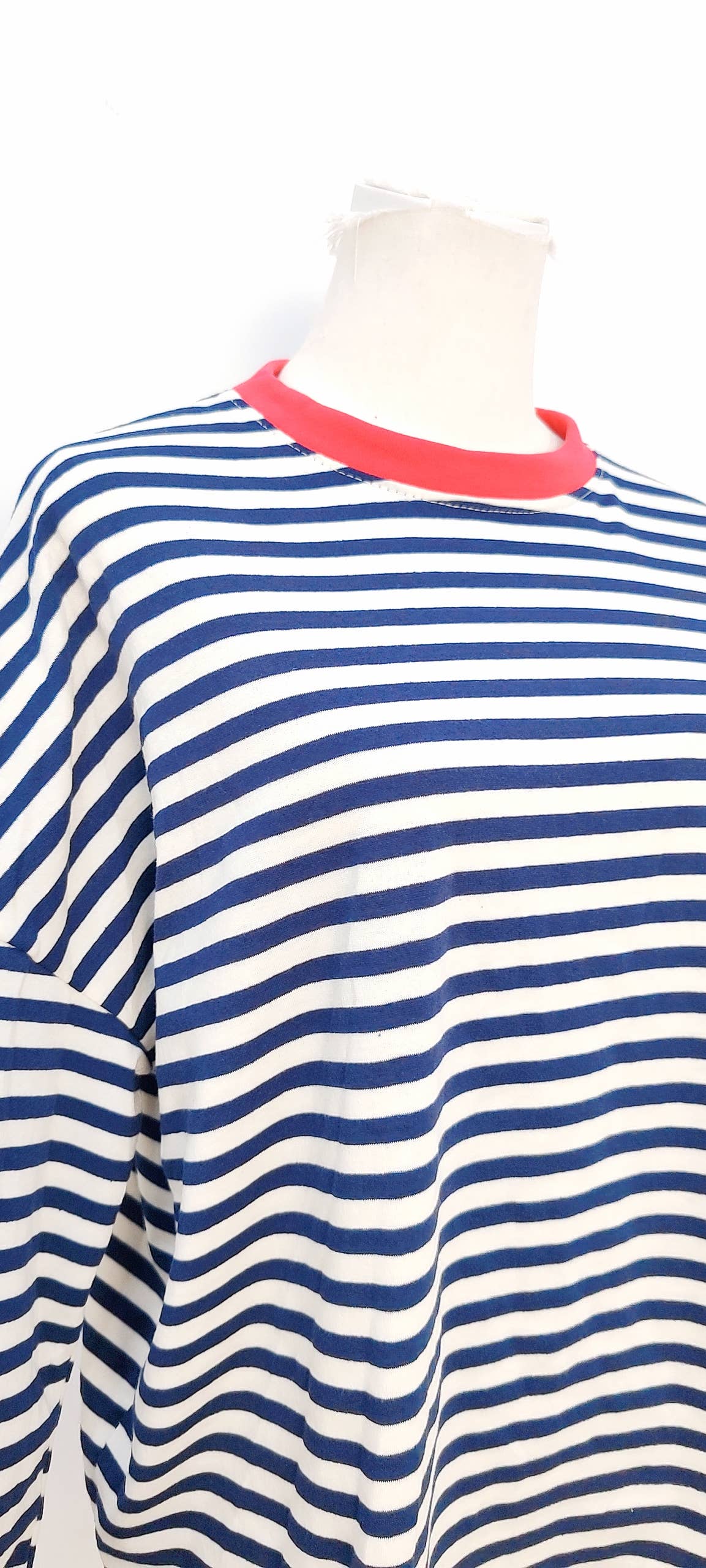 Camiseta de manga larga burdeos y violeta