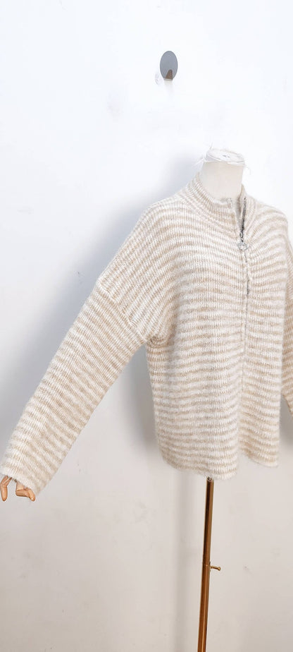 Jersey de rayas con cremallera rosa y rojo