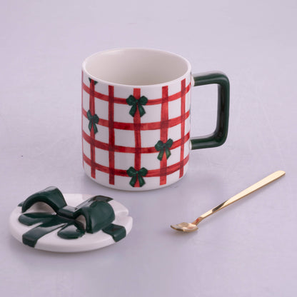 Taza Cuadros Verdes y Blancos Lazo Rojo