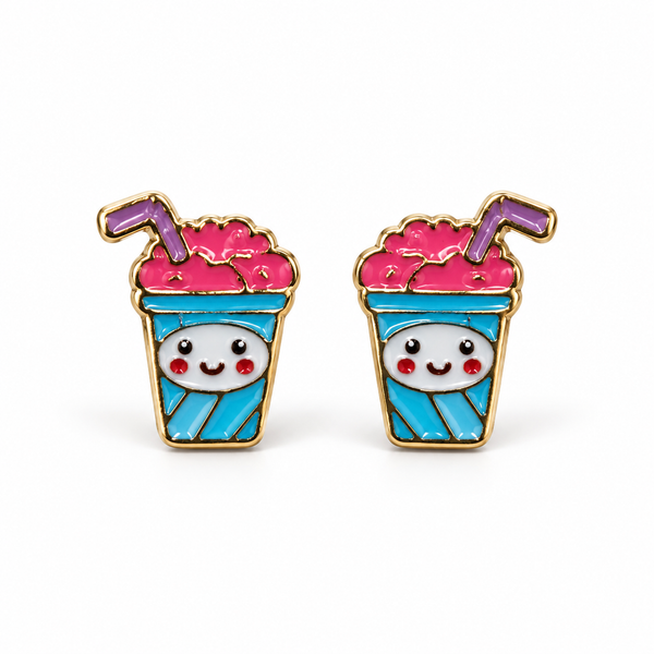 Mini Pendientes Helado o Bote Batido con Cara Sonriente y Pajita sobre fondo blanco