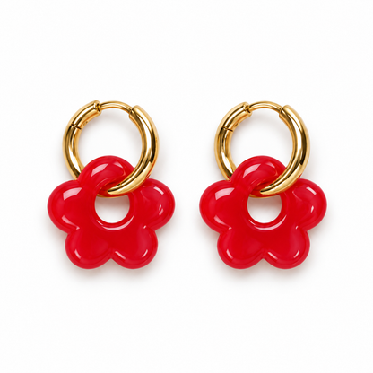 Mini pendientes de aro dorado con flor de resina rojo