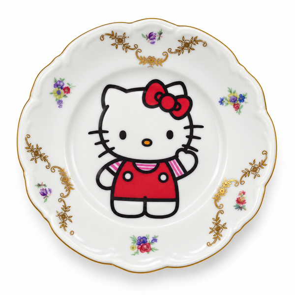 Plato Hello Kitty sobre fondo blanco